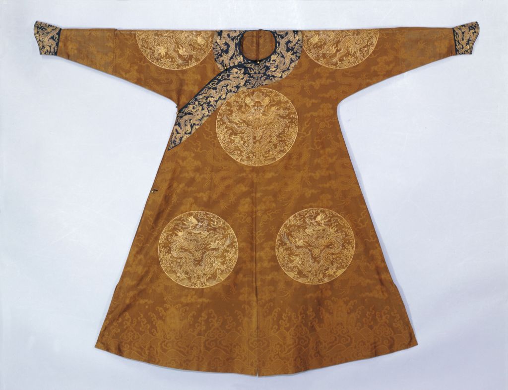 图片[1]-Fragrant Cloud Dragon Diameter Yarn Flat Gold Tuanlong Single Robe-China Archive